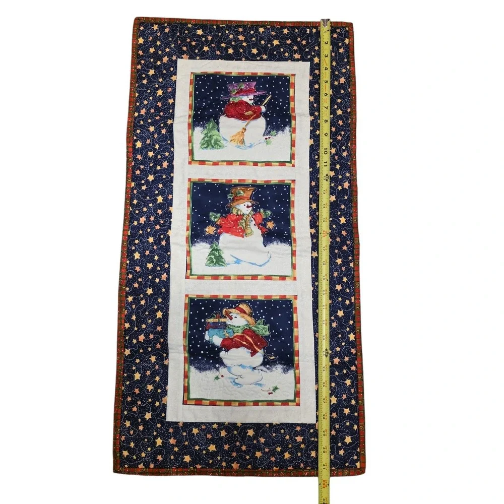 Vintage Handmade Quilted Christmas Table Runner 31.5X16 Inches Holiday‎ Snowmen